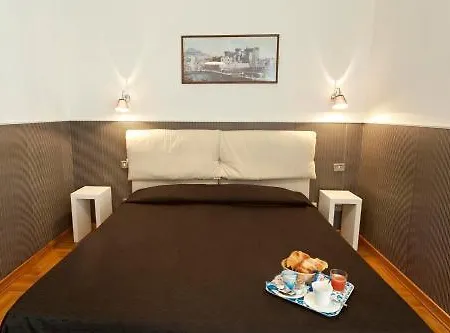 Cappella Vecchia 11 4* Nápoly